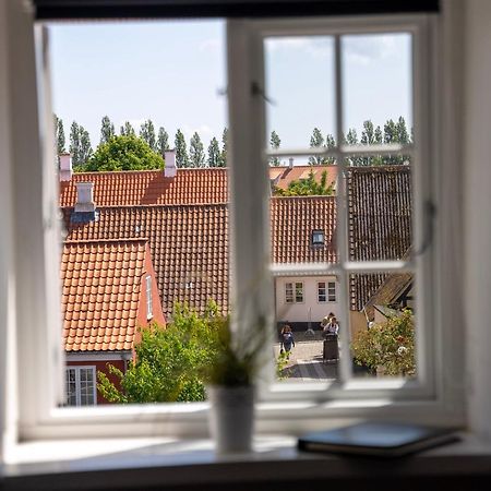 Hotel Aerohus Ærøskøbing エクステリア 写真