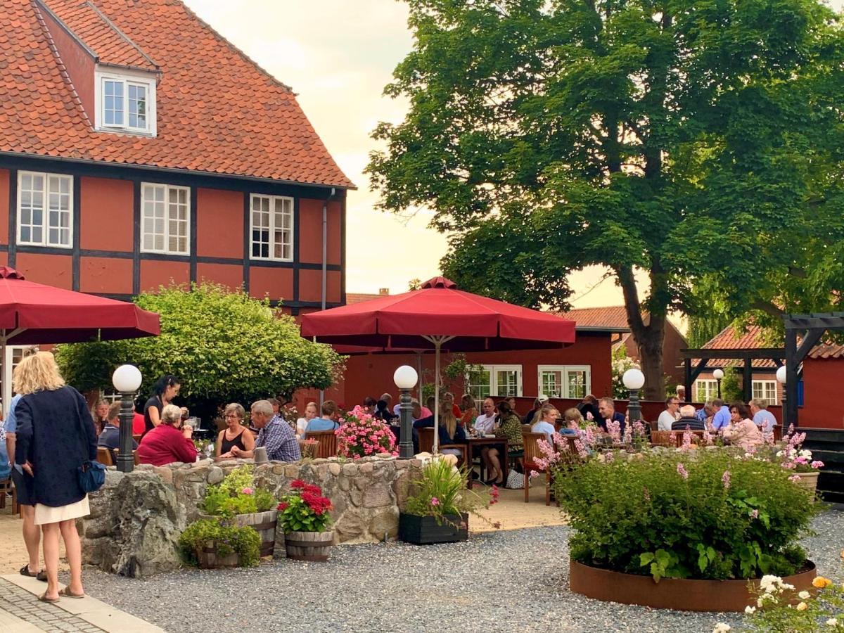Hotel Aerohus Ærøskøbing エクステリア 写真