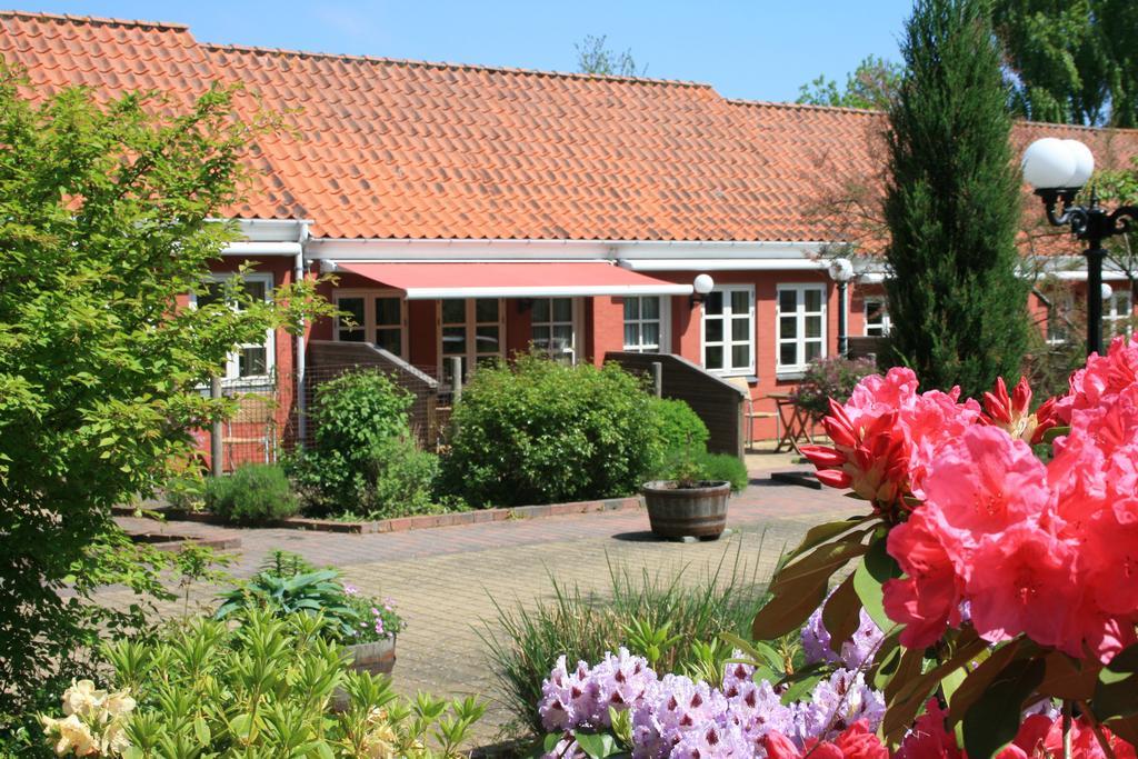 Hotel Aerohus Ærøskøbing エクステリア 写真